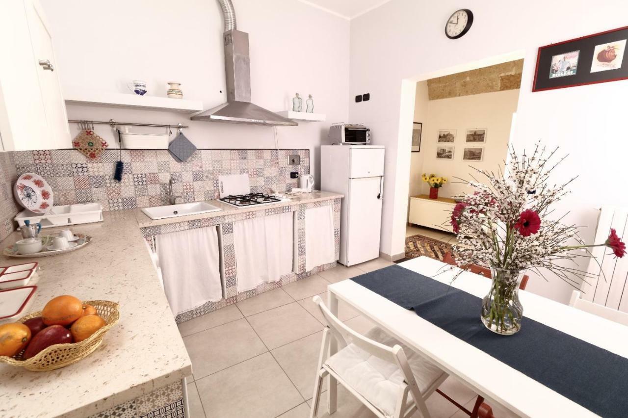 Slow Lecce - Old Town Apartment Sit Extérieur photo