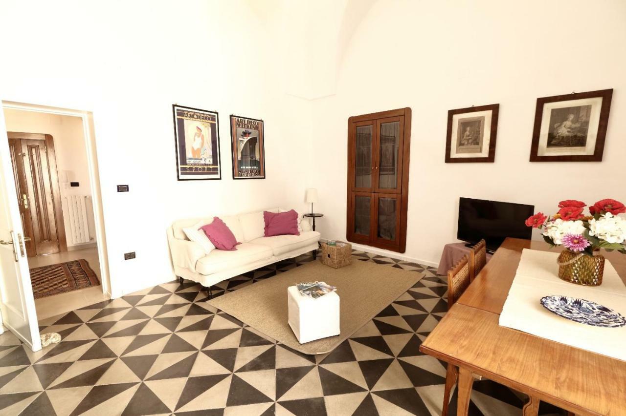 Slow Lecce - Old Town Apartment Sit Extérieur photo